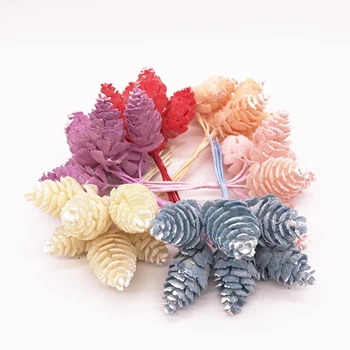 6pcs Flori Artificiale din material Plastic Ananas Iarbă Artificială Nuci de Pin Conuri pentru Nunta Decor de Crăciun DIY scrapbooking