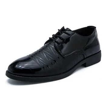84 Pantofi pentru Bărbați Pantofi pentru Bărbați 2020 Primăvară Nouă Tineri Culoare Pură Dantelă-up de Afaceri Britanic PU Negru Casual Respirabil Formale Tata Pantofi