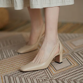 Femei Pompe Primăvara Devreme Pop Moda Navetiști Singur Pantofi de sex Feminin 6.5 CM Toc Indesata Deget de la picior Pătrat Retro Tocuri inalte Femei Sandale