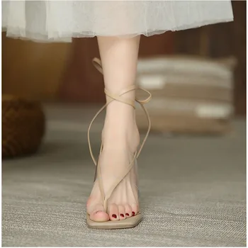 Noi Fashioin Franța Sandale Thong Flip-flops pentru Femei Romano-Vara Rece Sexy Elegant Bretele Transparente Square Toe Pantofi cu Toc